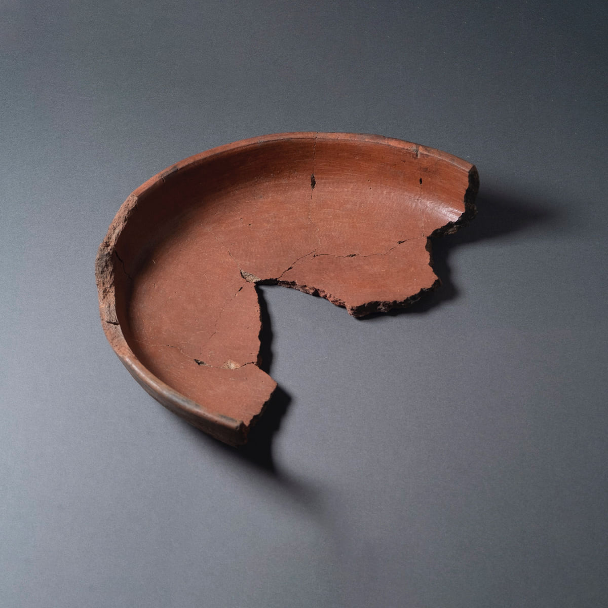 Posible tostador encontrado en la Cueva Pintada de Gáldar.